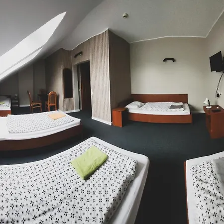 Na Wzgorzu Отель 2*