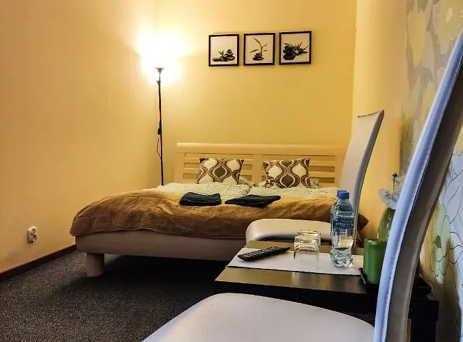 Na Wzgorzu Отель Гнев