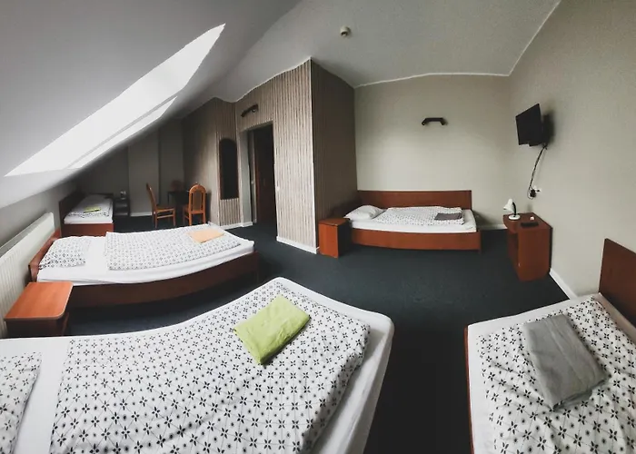 Na Wzgorzu מלון 2*